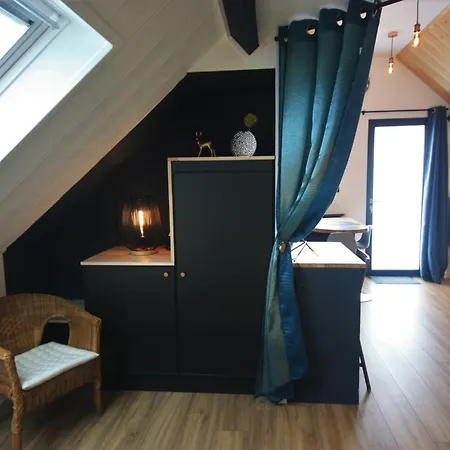 Le - Chez Gally A Angers * Ле Пон-де-Се